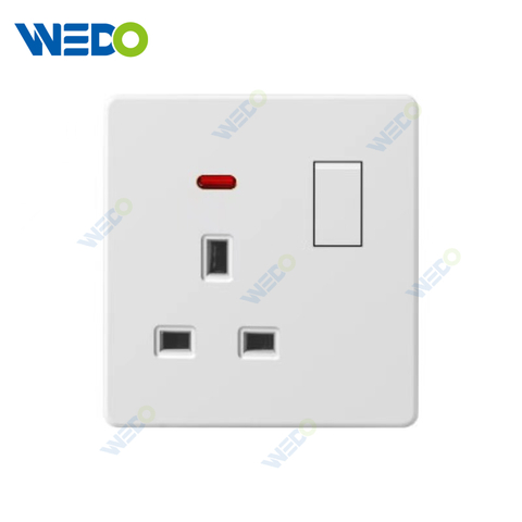 PC 13A Switched Socket/+2USB Switch Socket for Home